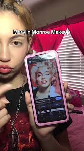 Ignore my dirty ahh phone case 😊 #vintagemakeup #marylinmonroe  #coquetteaesthetic #coquette #retro #makeupstyles #50smakeup #60sfashion  #alternative #alt #altfashion
