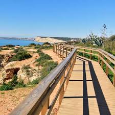 No que respeita ao cova da piedade, a sorte ditou uma deslocação ao algarve para defrontar os profissionais do portimonense. Ponta Da Piedade Lagos Portugal