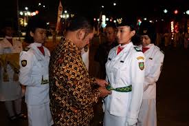 Struktur organisasi sederhana dan deskripsi tugasnya. Walikota Kukuhkan Anggota Paskibra 2018 Pemerintah Provinsi Jawa Tengah