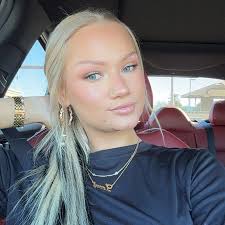 lacey mae (@laceymaee18)