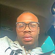 Devan Hamilton's Instagram, Twitter & Facebook