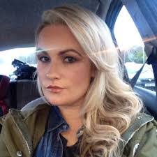 Jill Ferris's Instagram, Twitter & Facebook