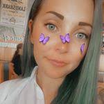 Ashley Wintrow's Instagram, Twitter & Facebook