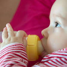 Ssw am 22.03.2005, 22:34 uhr. Im Zweiten Lebensjahr Babys Milch Flaschchen Abgewohnen Leben