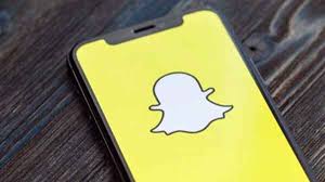 The payout is determined after comparing the number of views of a video with that of other viewed content. Snapchat Spotlight Explained How To Use And Earn Money Through This App Gizbot News