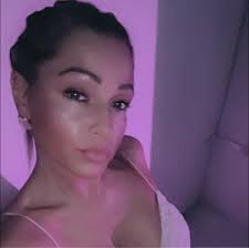 Boss Lady pour nos 20 ans le jeudi 2 juillet 💋💝🎂 ☆ OUVERTURE de la  BILLETTERIE WAVE 2 ce MERCREDI 10 DÉCEMBRE à 11h00, mettez déjà un rappel  🎀☆