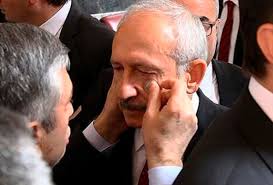 Kemal kılıçdaroğlu, 1948′de tunceli'nin kemal kılıçdaroğlu ilk ve ortaöğrenimini erciş, tunceli, genç, elazığ gibi anadolu'nun çeşitli. Kemal Kilicdaroglu 3 Defa Saldiriya Ugradi Sadece Haber