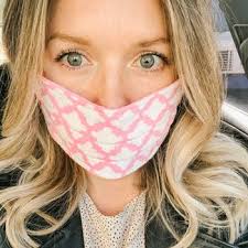 Adorro wholesale products