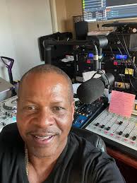 Kenny Davis (@kennard.davis2) • Facebook