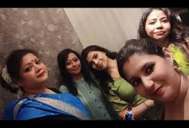 Photo by Retro classic Barnali Banerjee (@barnali.banerjee.35110) · January  12, 2026