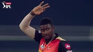 Sunrisers hyderabad 231/2 (20 overs) against royal challengers bangalore in hyderabad. Ipl Sunrisers Hyderabad Cruise Past Royal Challengers Bangalore To Keep Their Play Off Hopes Alive Cricket News Sky Sports