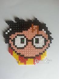 Decoration Harry Potter En Perles Hama Perles Par Perlart Shop Artisanat Harry Potter Harry Potter Enfants Harry Potter Noel