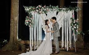 Real Weddings Pinterest Worthy Rustic Bohemian Wedding
