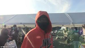 We did not find results for: Nick Cannon And Dr Dre Sponsor A Feed Your City Challenge Event In Compton Aktuelle Boulevard Nachrichten Und Fotogalerien Zu Stars Sternchen