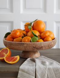 The Best Fruit Bowls Baskets For Your Kitchen An Indigo Day In 2021 Fruit Bowl Decor Fruit Bowl Display Ceramic Fruit Bowl