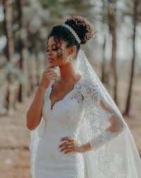 I raccolti per capelli lunghi sono . Acconciature Sposa 2021 Idee Per Capelli Lunghi E Corti Amica