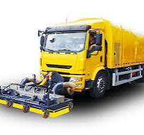 China High Quality 12 CBM Airport Runway Sweeping Truck ...