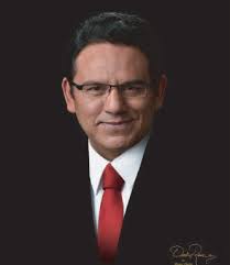 D I Á L O G Opor el