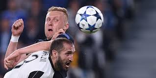 Il occupe actuellement le poste de défenseur central en serie a, à benevento. Kamil Glik Hater Juventus Yang Terus Berulah Bola Net