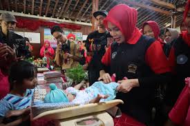 Maybe you would like to learn more about one of these? Posyandu Baik Bukti Kegotongroyongan Warga Pemerintah Provinsi Jawa Tengah