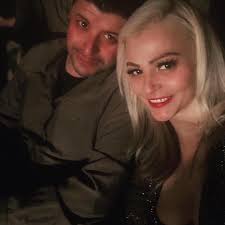 Who's cutting onions? 😢