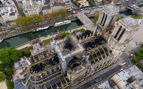 Toute l'actualité de ce monument, trésor du patrimoine français, qui a subi un terrible incendie le 15 avril 2019, les campagnes de dons pour la reconstruire, le projet d'architecture, l'impact sur le tourisme. Notre Dame Rector Says 50 Chance Cathedral Cannot Be Salvaged The Times Of Israel