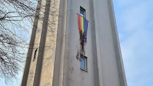 Fear of, dislike of, or prejudice against homosexuals. C3f9 Q1xlzaxam