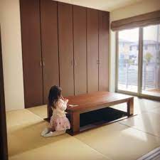 施主目線の家づくりブログ 共働き夫婦のヘーベル日記 on instagram 和室 広さは6畳です 琉球畳の目地を縦横交互に並べることで和モダンな雰囲気にしています ヘーベルハウスでは床の間のあるコテコテの和室も作れますよ 客室としての和室ならソレも良い