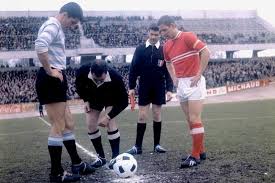 New players have been added (but the developers didn't expect that tottenham would reach the final. 37 French Football Legends Ideas In 2021 Football Legend Raymond Kopa