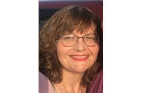 Stacie Weiss's Instagram, Twitter & Facebook