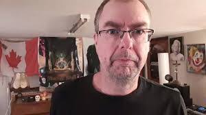 Tim Robillard's Instagram, Twitter & Facebook