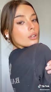 Abbey Dayton's Instagram, Twitter & Facebook