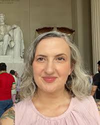 Haha, does it look like me? It's fun to put pencil to paper every once in  awhile 💁🏼‍♀️#draw #selfportrait #pencilportrait