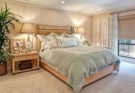 Das rosa entspannt und macht ruhig, daher eine optimale #farbwahl für ein feminines entspanntes #schlafzimmer. Feng Shui Schlafzimmer Einrichten Farbe Symbole Regeln