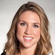 Katie Braswell's Instagram, Twitter & Facebook