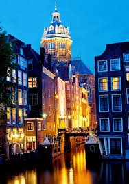 Zeedijk Area Red Light District At Night Places To Travel Amsterdam Travel Beautiful Places