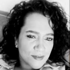 Connie Lopez Zavala (@conie_l_z)