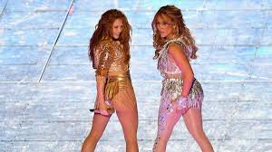 Shakira performs onstage during the pepsi super bowl liv halftime show at hard rock stadium on. Super Bowl 2020 Die Komplette Halbzeitshow Im Stream Mit Jennifer Lopez Und Shakira Mehr Sport