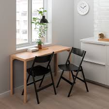 Couchtisch weiss hochglanz ikea wohnzimmertisch oval. Ravaror Ravaror Tisch Und 2 Klappstuhle Eichenfurnier Schwarz Ikea Schweiz