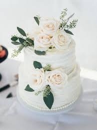 White Two Tier Wedding Cake Http Trendybride Net Windemere Farms Towanda Kansas Wedding Trend Simple Wedding Cake Wedding Cake Toppers Floral Wedding Cakes