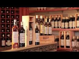 Faire Parler Les Vignes Liquor Cabinet Liquor Decor