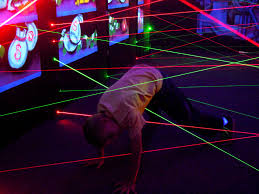 Este juego es ideal para asustar a los amigos. Juegos De Laberinto Laser Para La Venta Como Elegir La Indicada Lazer Mazers