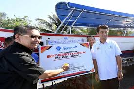 Enam puluhan tak main la. Bernama Kerajaan Akan Tubuh Kumpulan Wang Amanah Nelayan