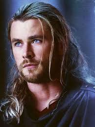 How do i get the updated chris hemsworth hairstyle in everyday life? 25 Hairstyles For Guys With Long Hair For A Manly Look Men Hairstyles