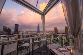 Filter and search through restaurants with gift card offerings. 8 Sky Restaurants In Kl To Take Valentine S Day To New Heights Firstclasse