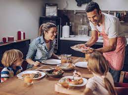 Average Family Dinner Takes 41 Minutes To Prepare Poll Claims The Independent The Independent