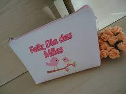 Assim, ajuda a ensinar as crianças que podemos ser diferentes, mas que o carinho de mãe é sempre. Dia Das Maes Na Empresa 10 Ideias De Endomarketing Kit De Materiais