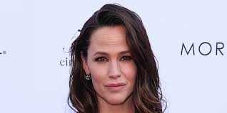 Jennifer Garner Shares "Guilt" After Losing a Friend in LA Wildfires