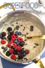 Superfood Porridge With Quinoa Flax And Chia As Well As The Usual Oats Topped With Pumpkin Seeds And Berr Superfood Breakfast Quinoa Healthy Quinoa Porridge
