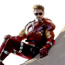 With the world now aware of his identity as iron man, tony stark must contend with both his declining health and a vengeful mad man with ties to his father's legacy. Iron Man 2 Full Of Weird Cameos But It S Robert Downey Jr S Movie Showbiz411